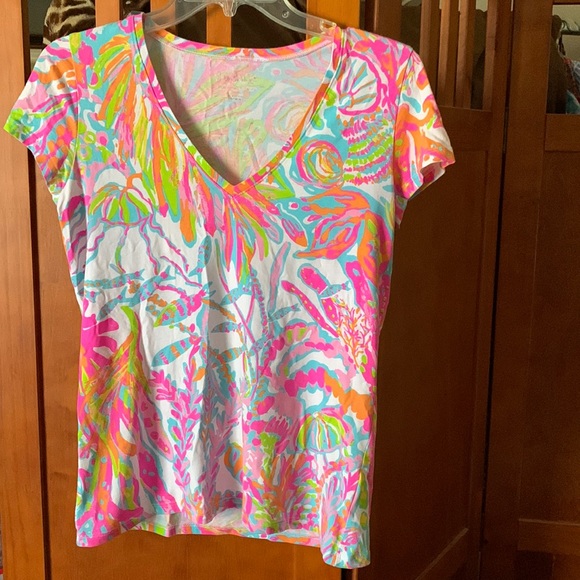 Lilly Pulitzer Tops - Lilly Pulitzer Cotton Spandex Blend Short Sleeve Tee